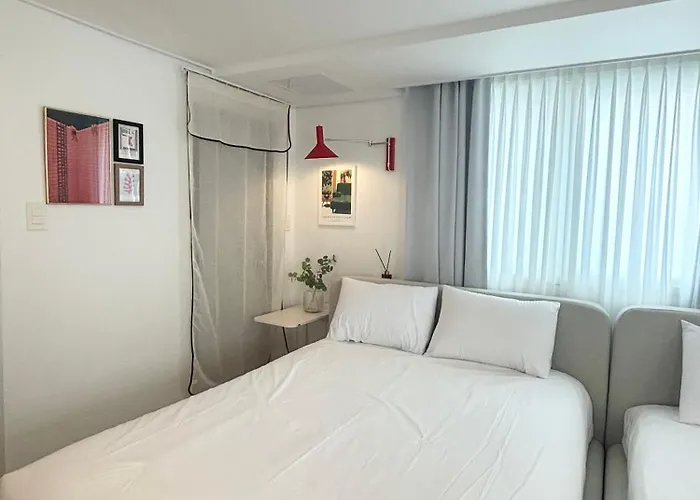 풀하우스 한강 505 연남 홍대 루프탑 Full House River 505 Yeonnam Hongdae Rooftop アパート